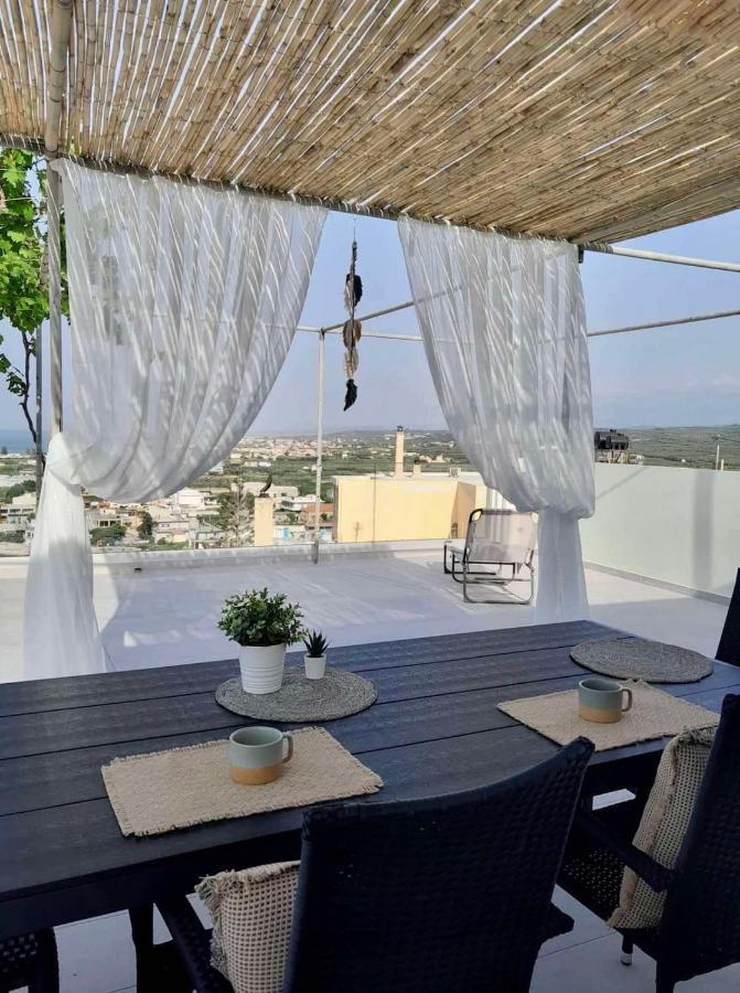 The Serene Veranda With Breathtaking Views Kolimvárion Eksteriør billede